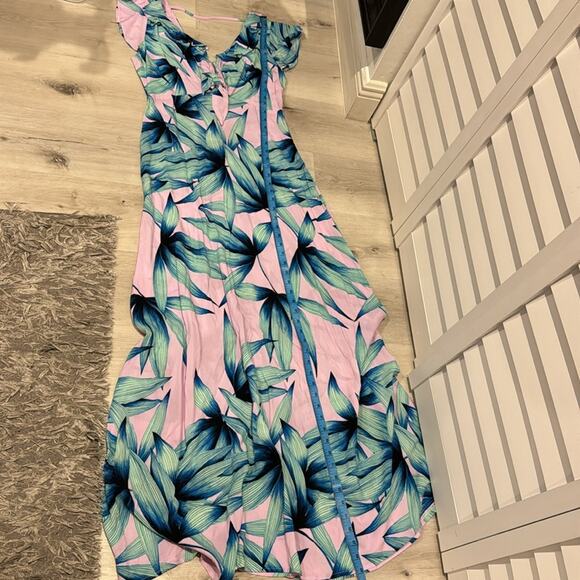 Olivaceous NWOT Maxi colorful floral Dress with side zipper. - Picture 10 of 10